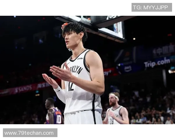 NBA季前赛篮网险胜太阳 曾凡博未出场