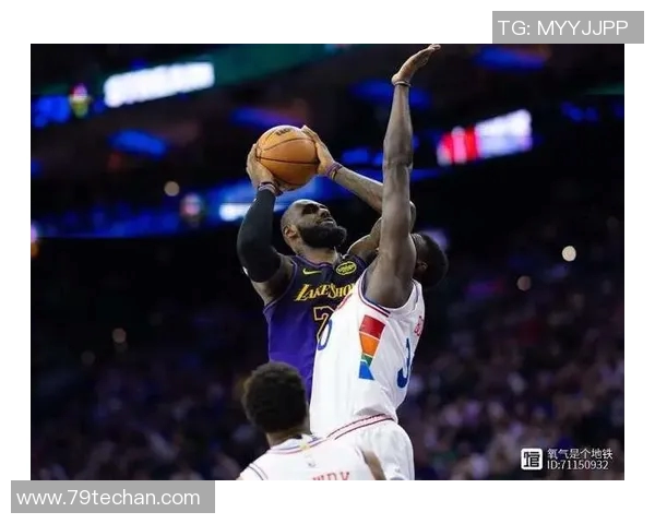 詹姆斯谈马克西：他简直太棒了，比起球技我更欣赏他这个人