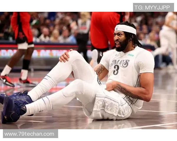 Shams曝浓眉左手韧带损伤，手术后或缺阵数月，独行侠天变了！